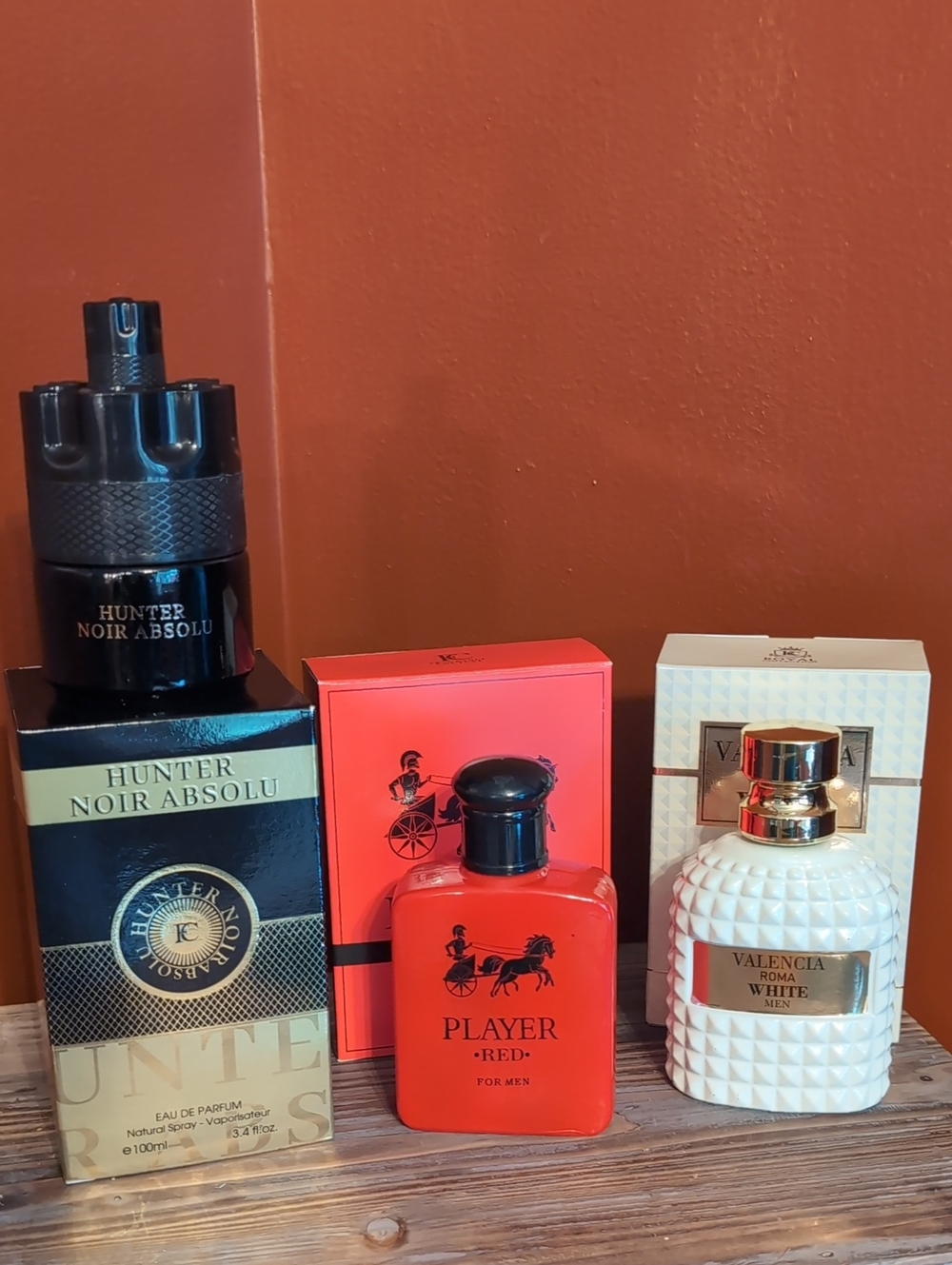 Men's Hunter Noir Absolu, Valencia Roma White, Player Red Eau De Parfum Bundle